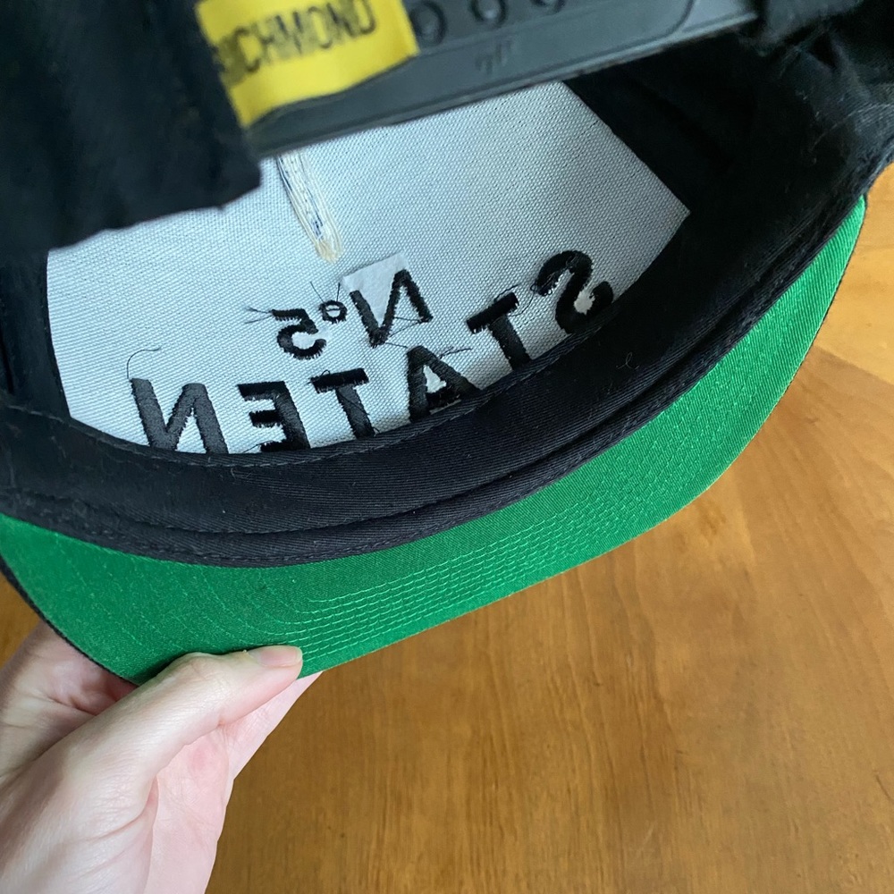 Staten no 5 Blackout SnapBack - Picture 5 of 5